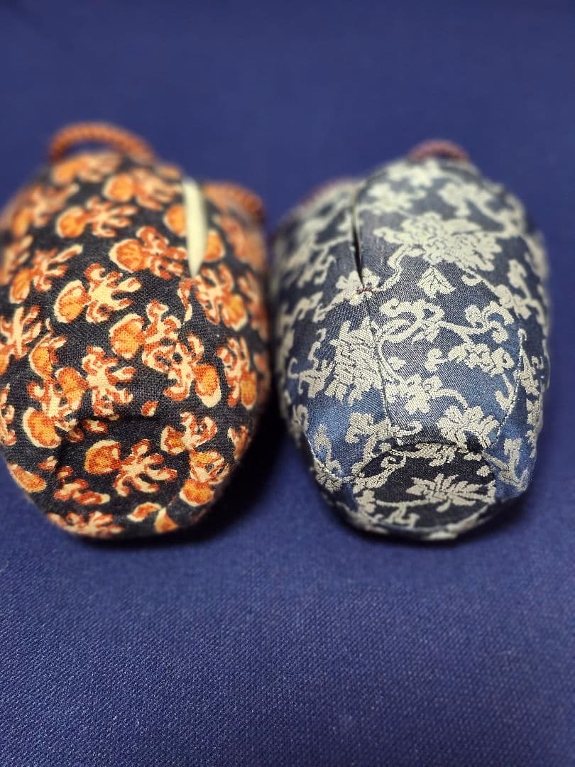 古瀬戸肩衝茶入 替仕覆 裏千家　十五代 　花押　山里　鵬雲斎　瀬戸茶入