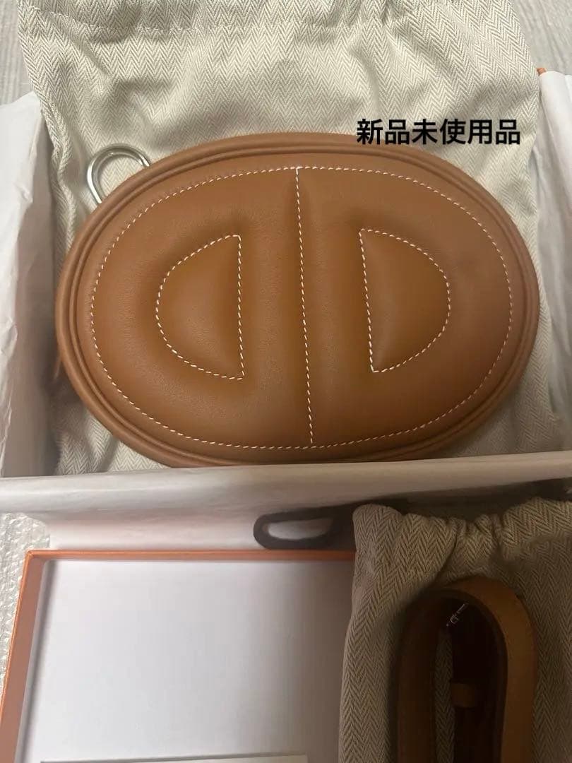 新品　W刻印　HERMES エルメス インザループ ボディバッグ ヴォースイフト