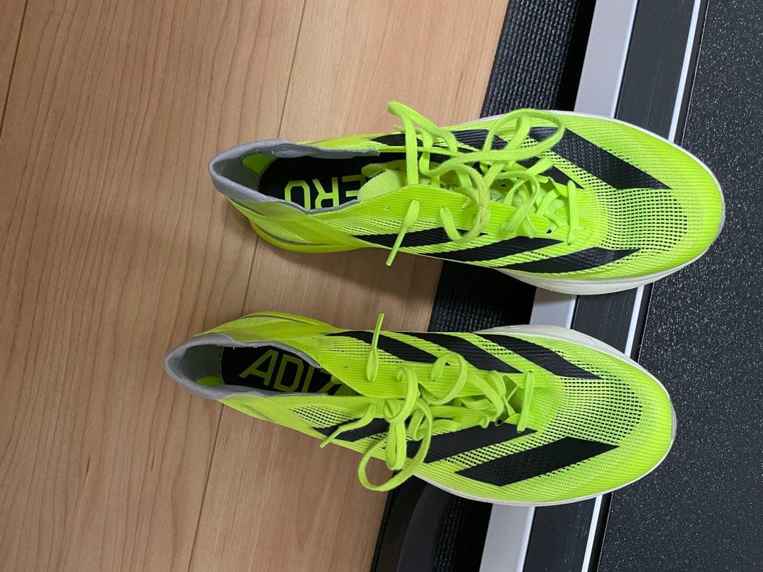 アディゼロアバンチ 27cm