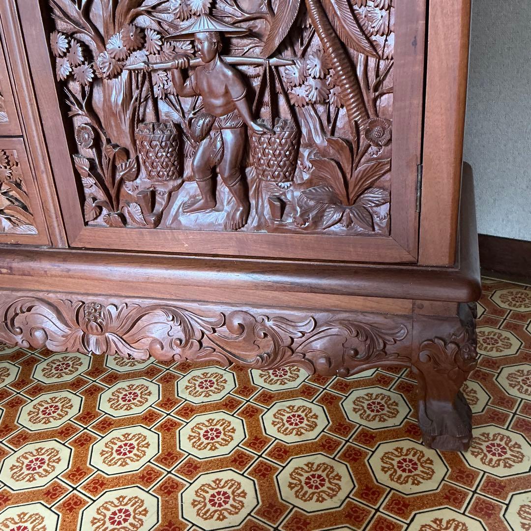 アジアンスタイル 木製家具 手彫り装飾　バリ島　伝統工芸　職人手彫り　チェスト