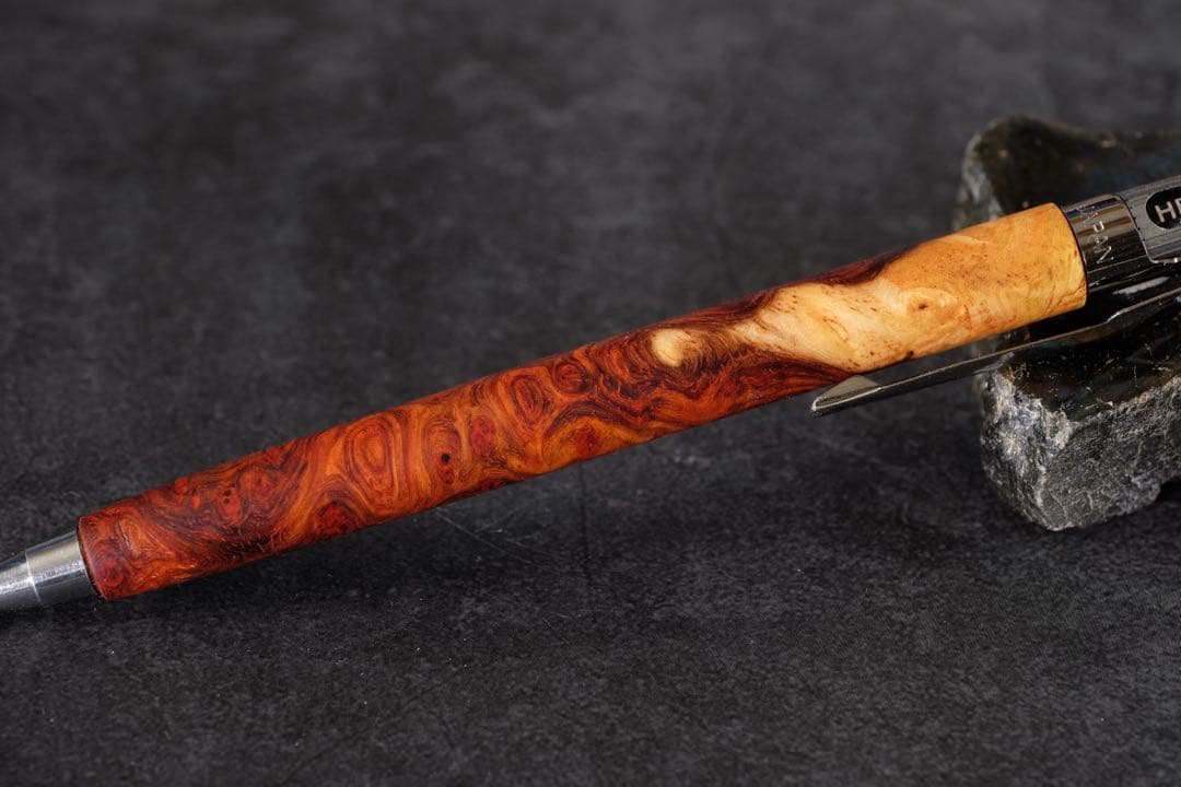PG5木軸カスタム0215　高村杢工房 製図用シャープペンシル　極上花梨瘤紅白