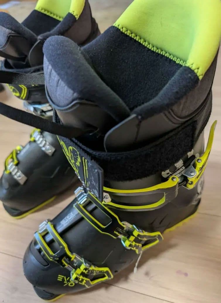 Rossignol Evo 70 スキー ブーツ