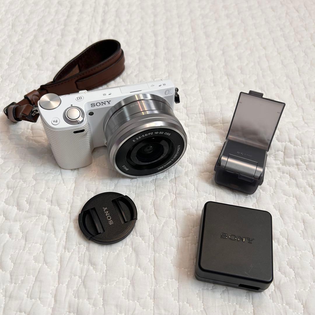 SONYミラーレスα NEX-5T カメラ　セット