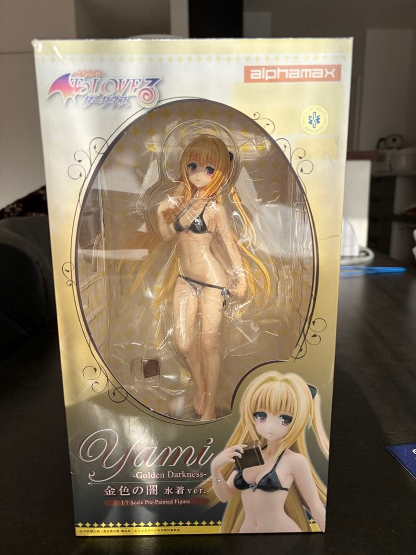 金色の闇 フィギュア 水着ver. アルファマックス To LOVEる