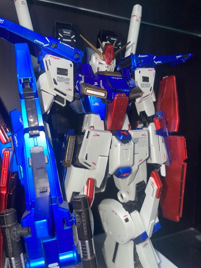 MG 強化型 ZZガンダム Ver.Ka 完成品　塗装完成品