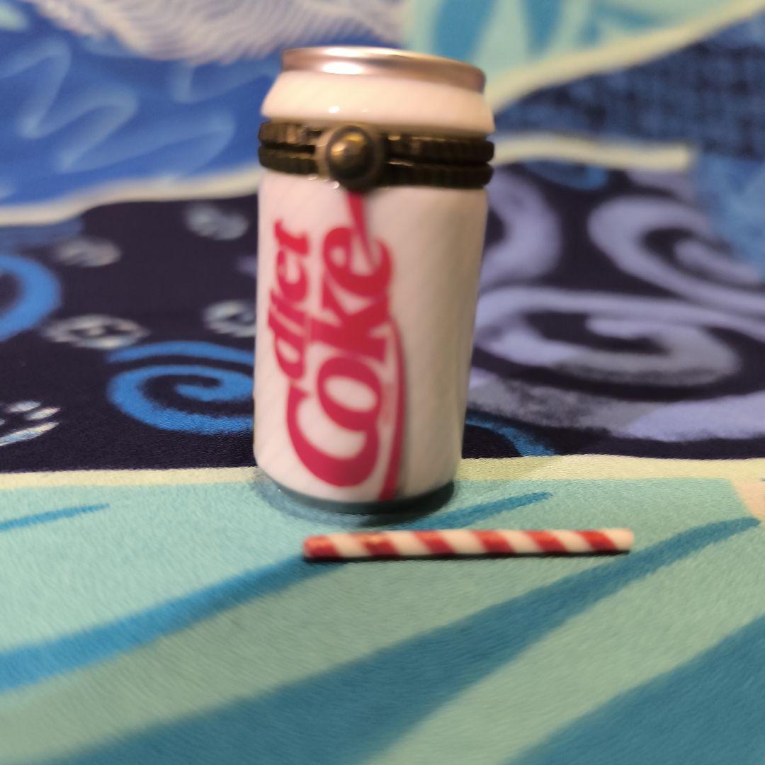 ダイエットコークミニチュア缶とストロー