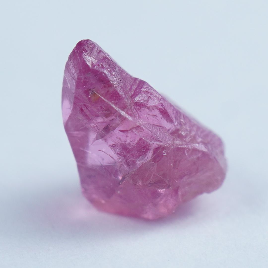 ウインザサファイア　結晶　タンザニア産