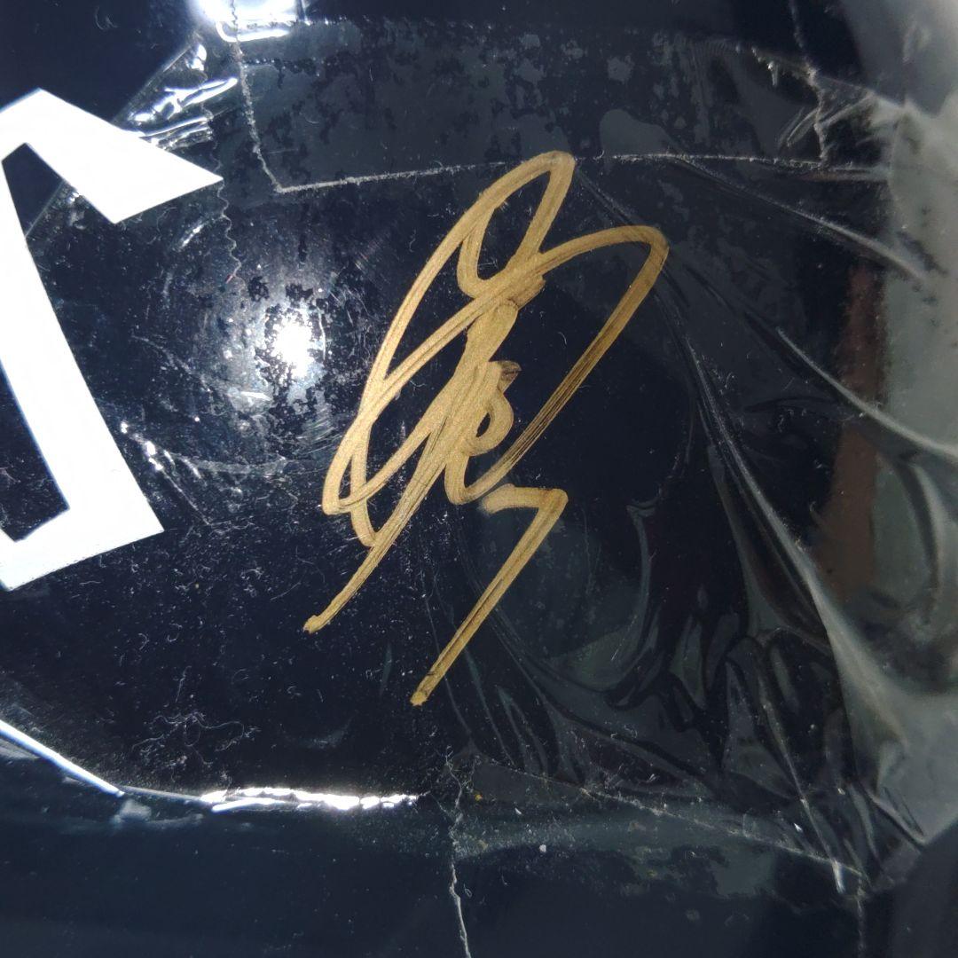 ヤクルト長岡直筆サイン入りミニへルメット