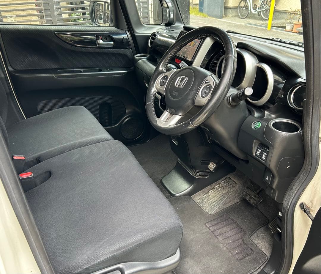 ホンダ★N-BOXカスタム・ターボ★車検満タン【令和9年11月21日】