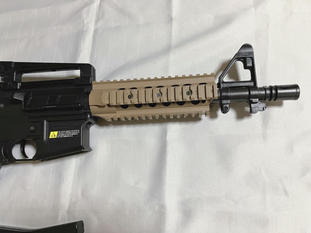 電動ガンM4CQB Tan