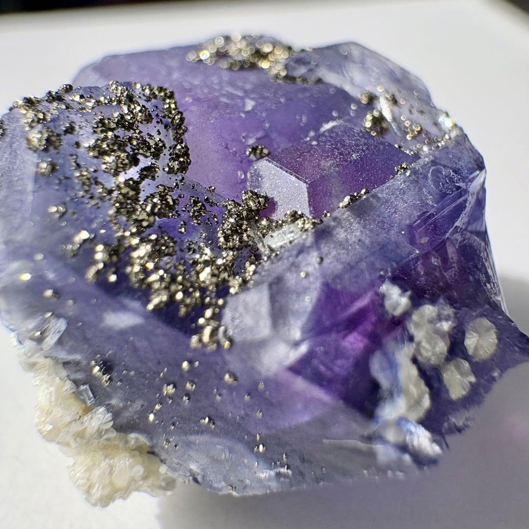 515 中国 内モンゴル産 レアタイプ フローライト&パイライト