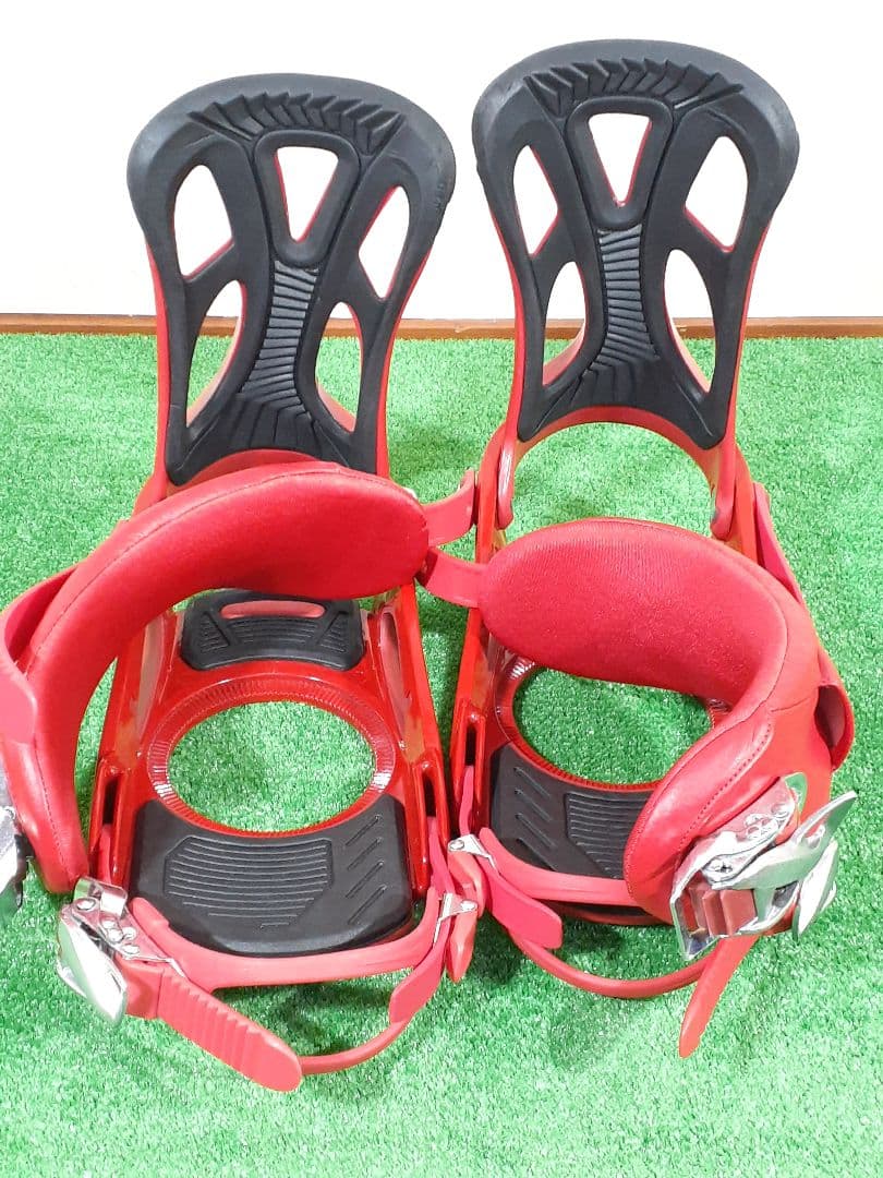 グラトリメイン!!レディーススノーボード2点セット