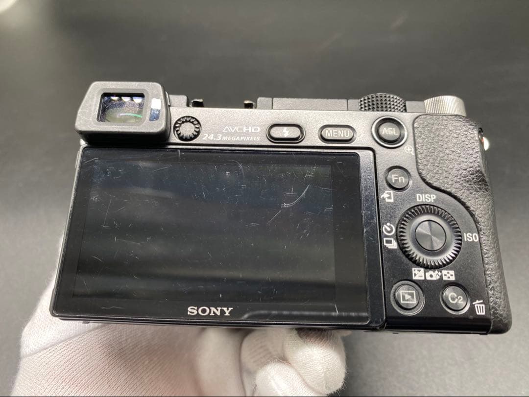 ★SONY ミラーレスカメラ a6000 ILCE-6000 ボディのみ