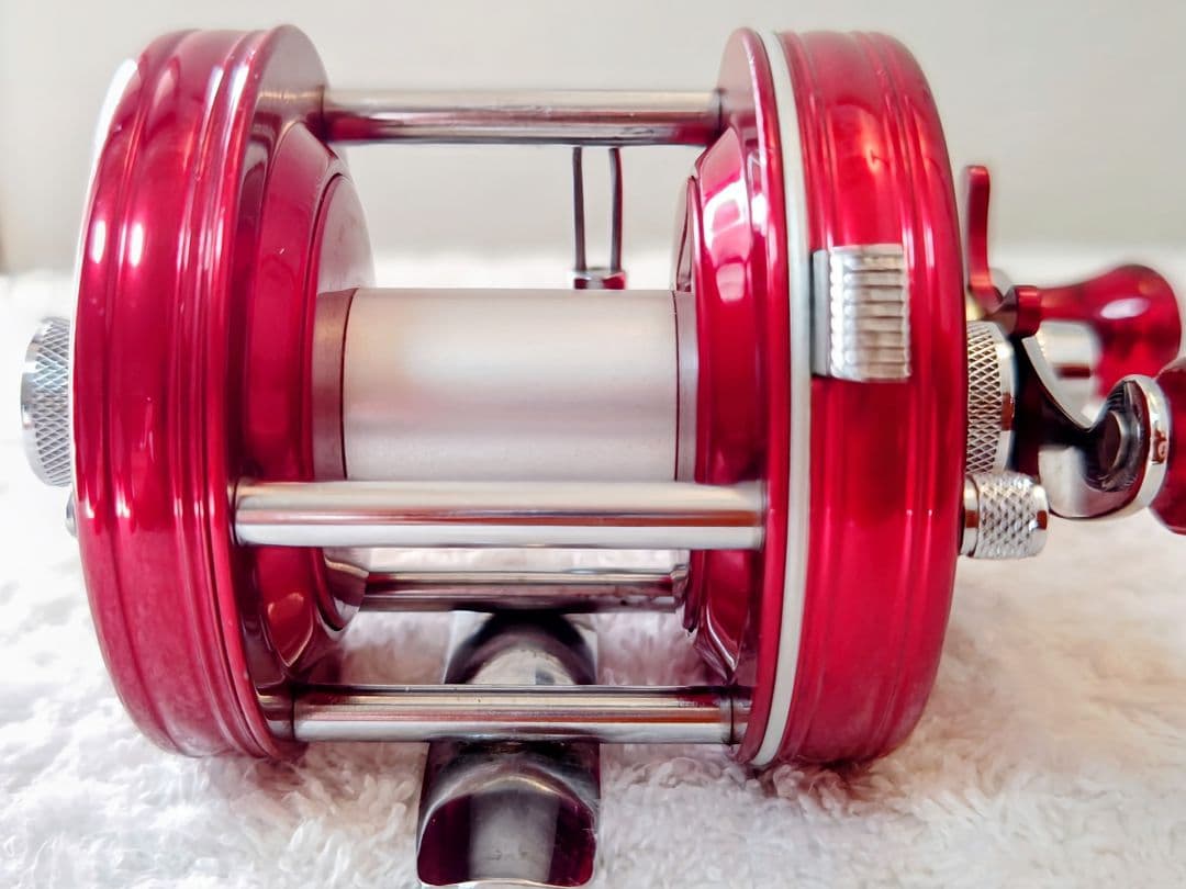 ABU Ambassadeur 5000 Red BigA パワハン 皮ケース付