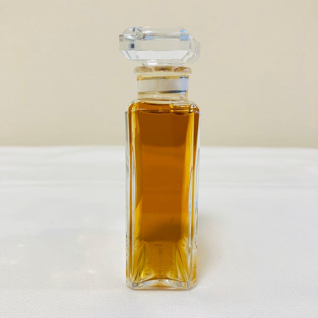新品　CHANEL シャネル N゜5 オーデパルファム 香水　50ml