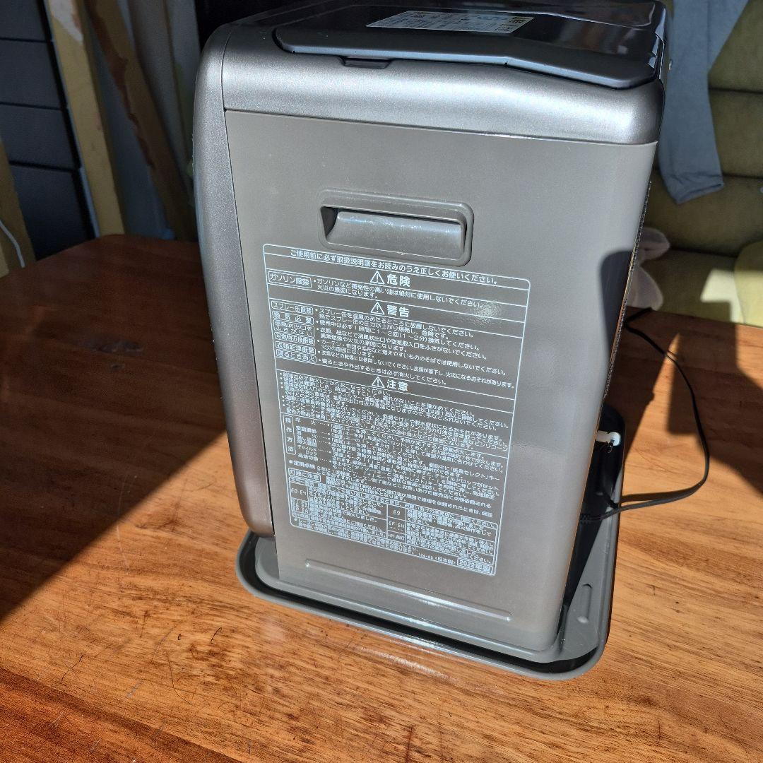 CORONA 石油ファンヒーター コンパクト（FH-VG3322Y）2022年式