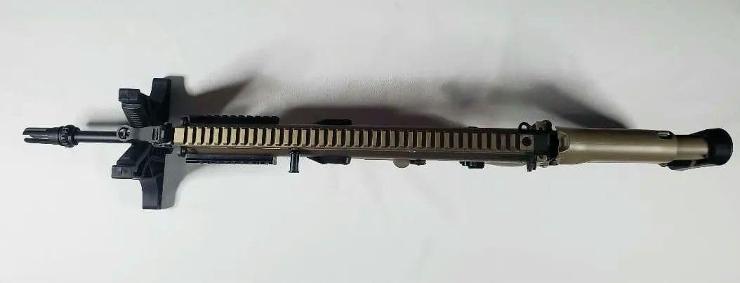 東京マルイ　次世代電動ガン　SCAR-L FDE