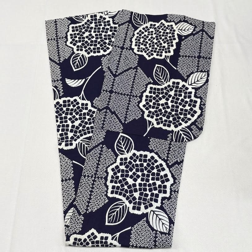 ゆりのはな　浴衣　女物　１０点　まとめ売り　着用可能～少々汚れ有り　綿　G501