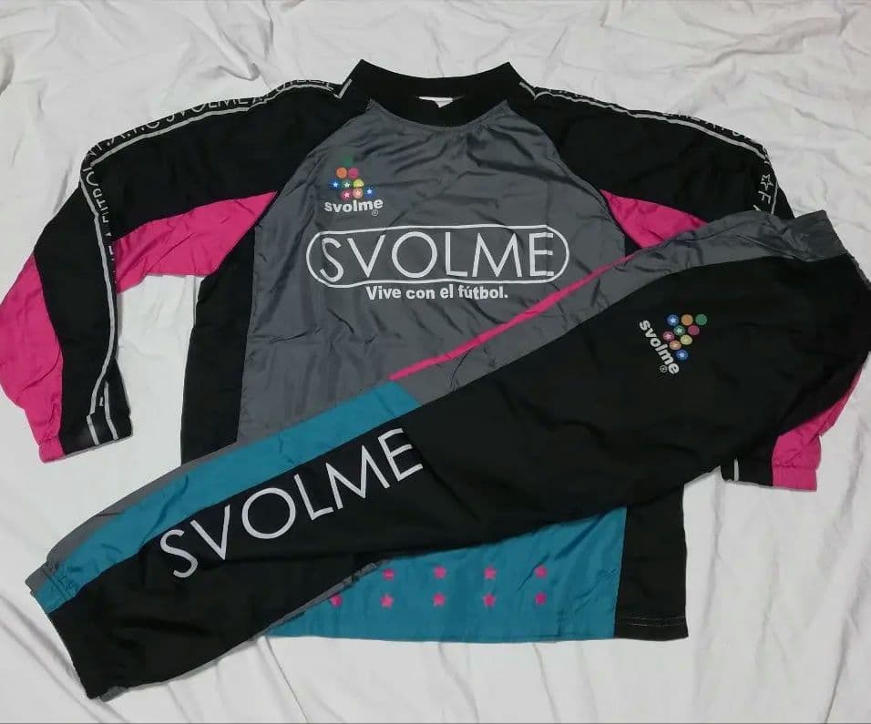 【匿名配送】【入手困難】ピステ上下　裏地メッシュ　グレー　黒　svolme