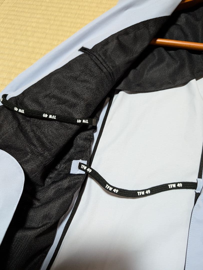 TFW49 ストレッチジャケットMサイズ良品