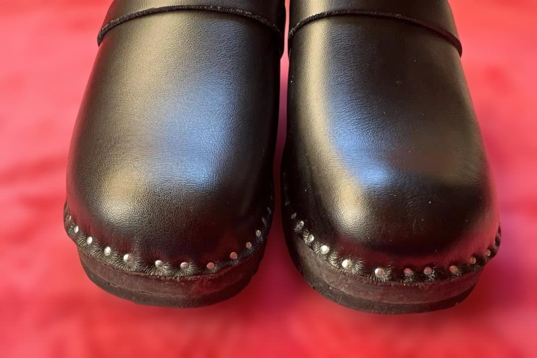 Y*ー様 値下げ中TROENTORP（トロエントープ）/サボ/ 黒/37/本革