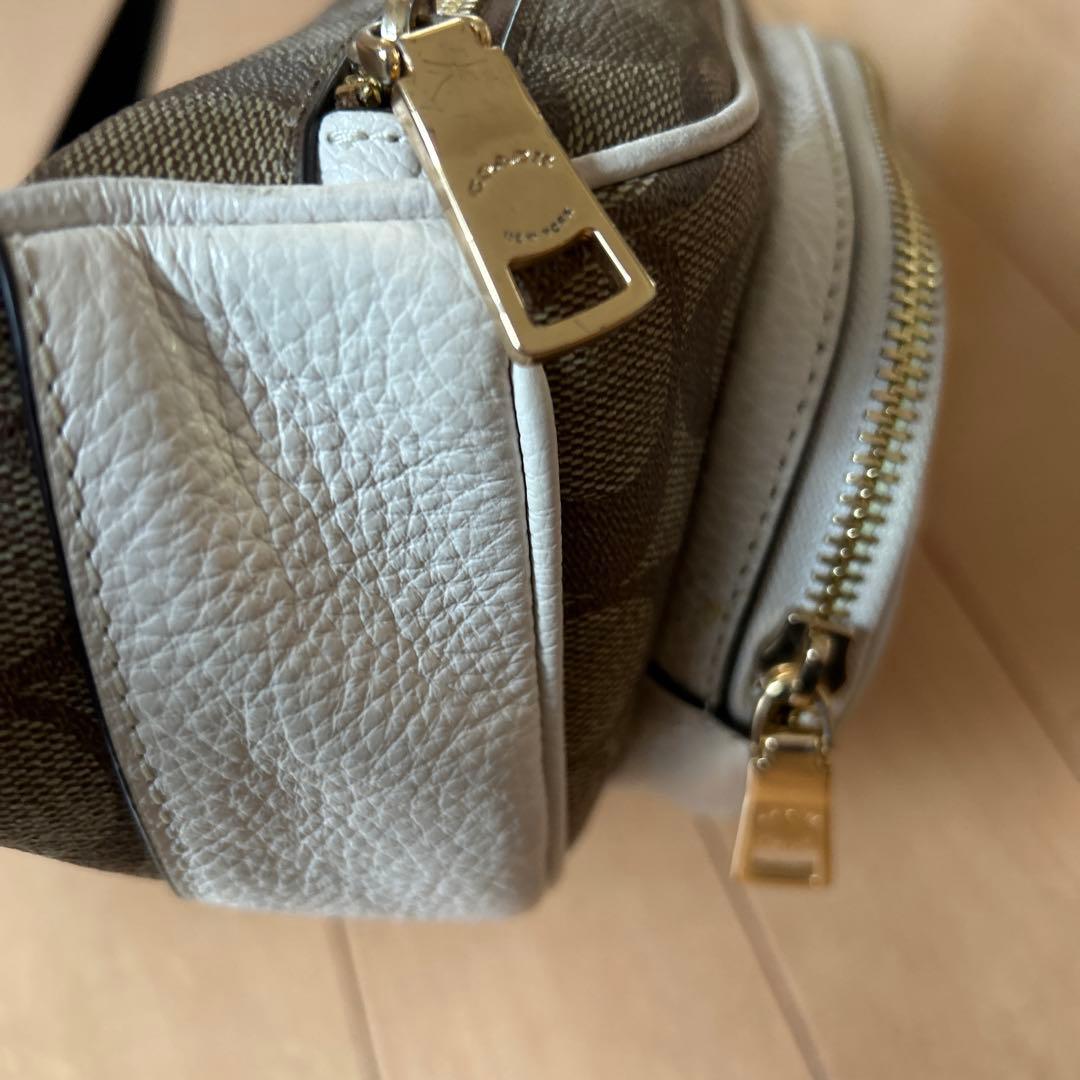 COACH ボディバッグ・ウエストポーチ ホワイト