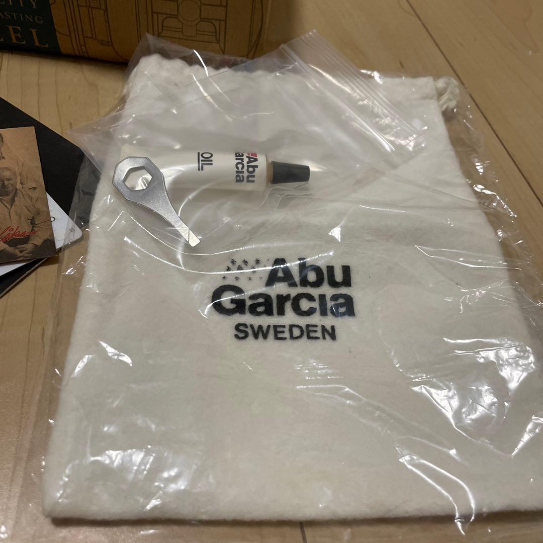 Abu 2500C 赤　1997年　マミヤOP 国内正規品　 箱付属品付