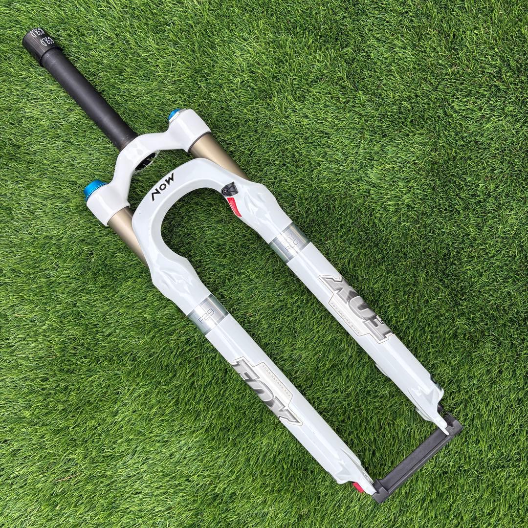 FOX 32 RLC サスペンションフォーク　29インチ