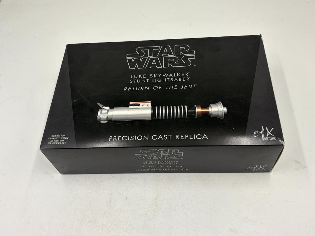 【eFX正規品】スターウォーズ ルーク スタントライトセーバー 1/1 精密