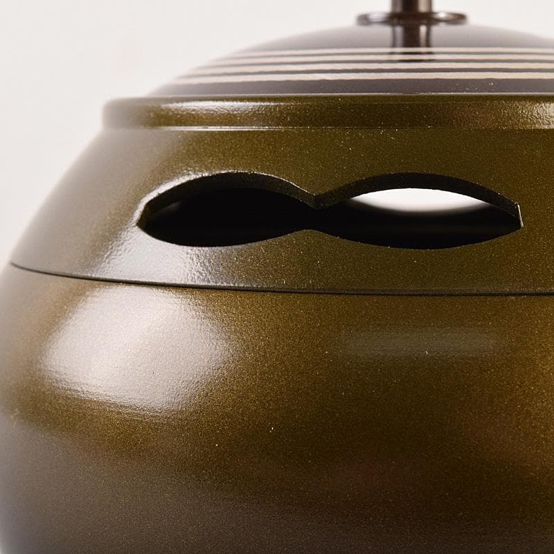 人間国宝　加賀象嵌作家　中川衛作　花文銀象嵌　香りの器　共箱　D　R7776