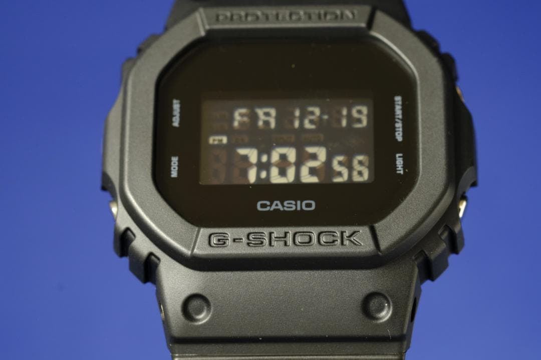 【美品】G-SHOCK DW-5600BB オールブラック／箱有り (152)