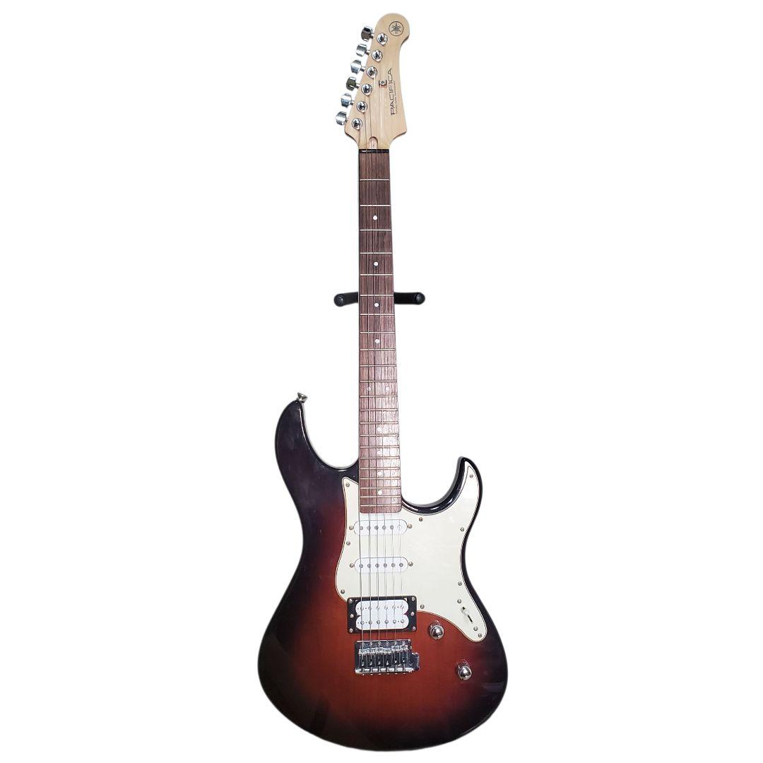 【美品】YAMAHA Pacifica 112V エレキギター