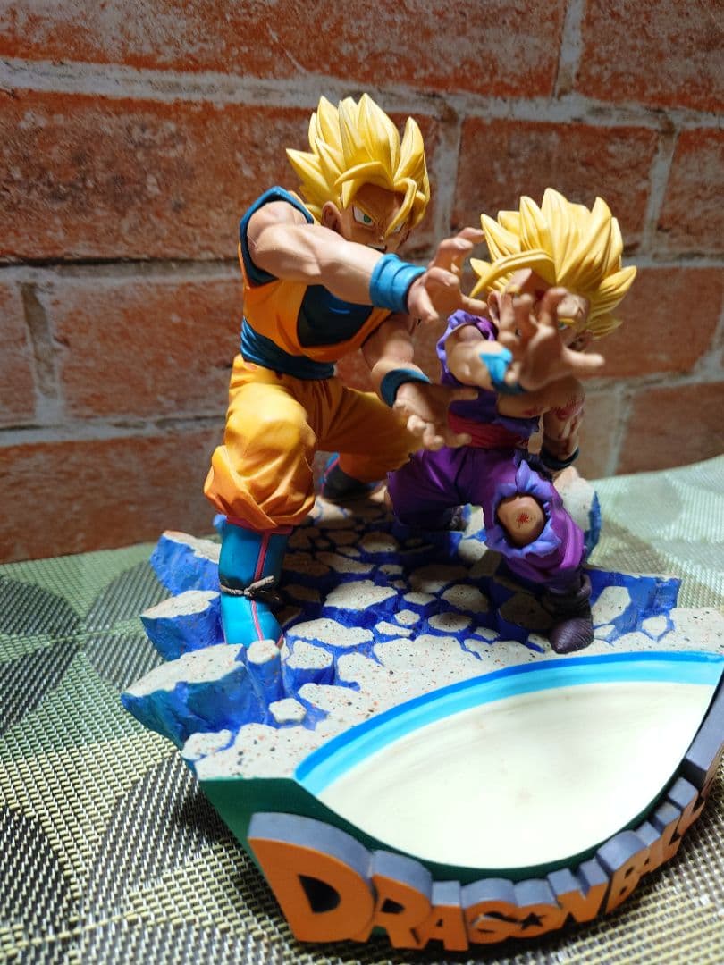 ドラゴンボールZ フィギュア 孫悟空 孫悟飯