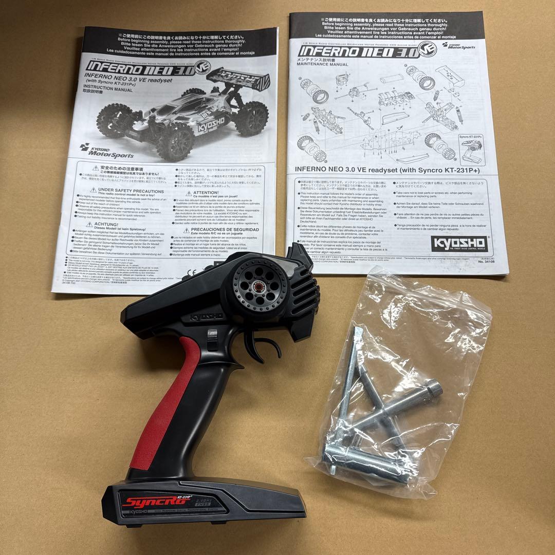 京商　インファーノ ME 3.0 1/8スケールラジコンカー