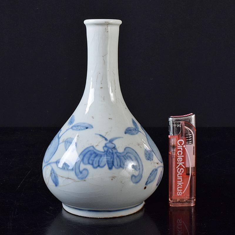 朝鮮美術　李朝　染付　蝙蝠花文　徳利　長顎瓶　時代箱付　M　R8385