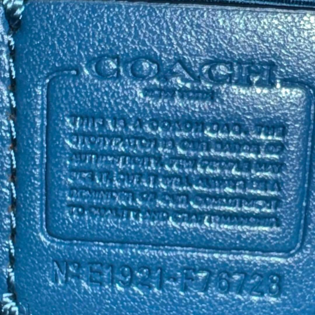 専用極美品　コーチ　ワンショルダーボディバッグ　ネイビー　レザー　ロゴワッペン