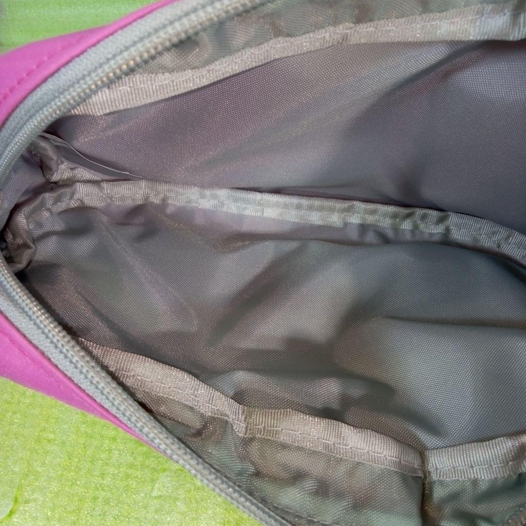 ハローキティ　ウェストバッグ　ヒップバッグ　ボディバッグ　ピンク　2005　レア