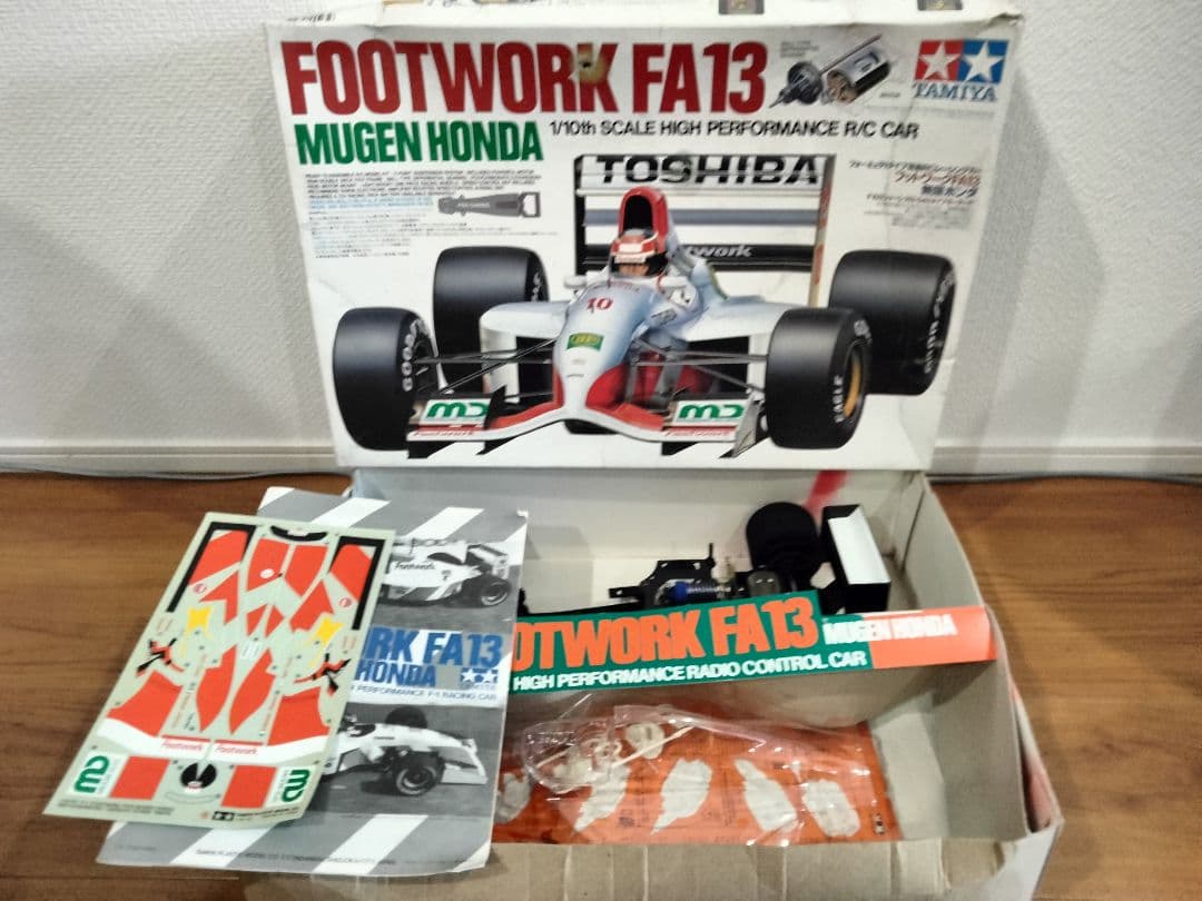 タミヤ 1/10電動RC フットワーク FA13 無限ホンダ F102シャーシ