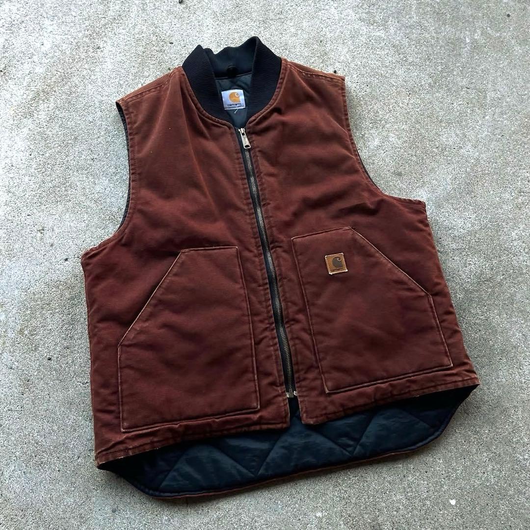 90’s Carhartt duck vest burgundy