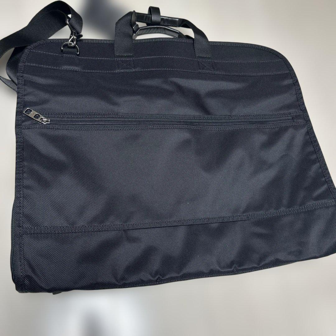 美品　bermas ガーメント　バーマス　ガーメントバッグ