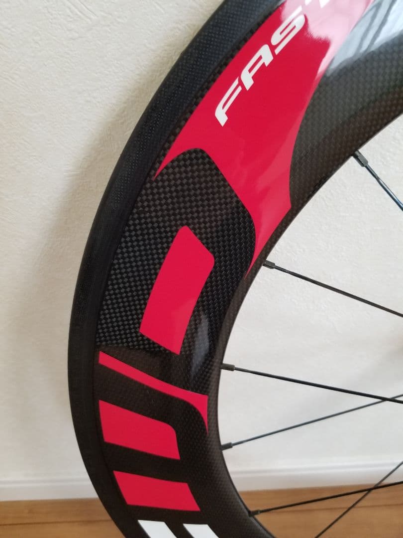 DNA FFWD F9R カーボン ホイール&タイヤ貼り付け 全て込み