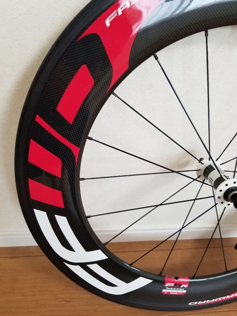 DNA FFWD F9R カーボン ホイール&タイヤ貼り付け 全て込み