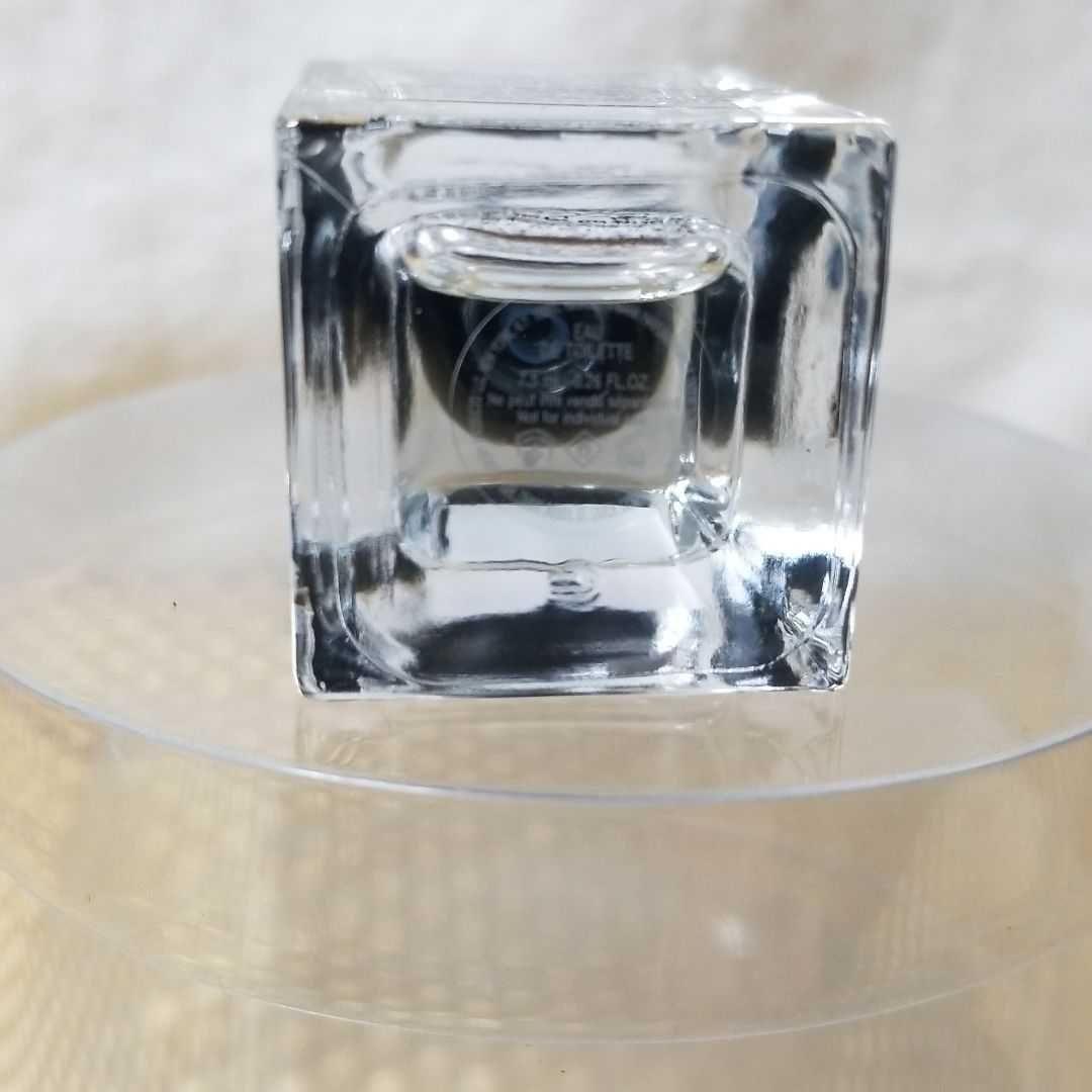 【数量限定品】アルマーニ ビューティー「アルマーニ プリヴェ」ミニボトルセット