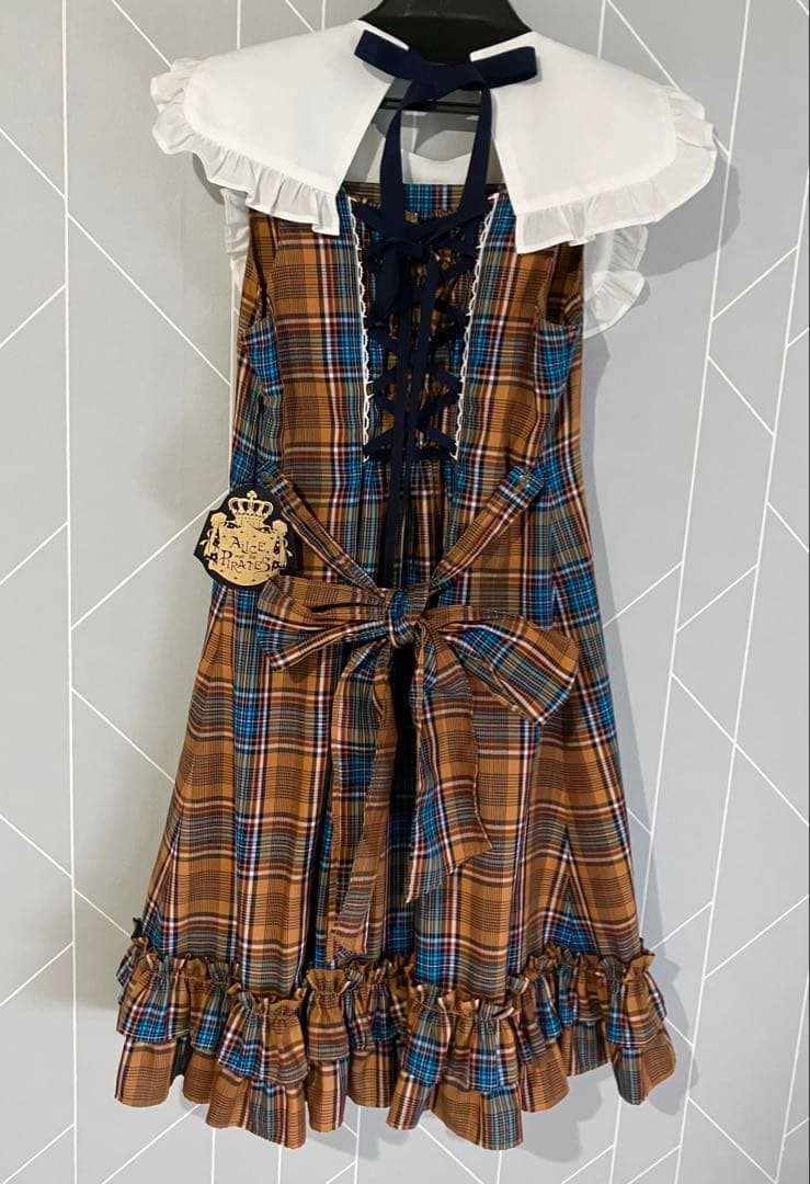 ALICE and the PIRATES ジャンパースカート ヘドレ ブローチ