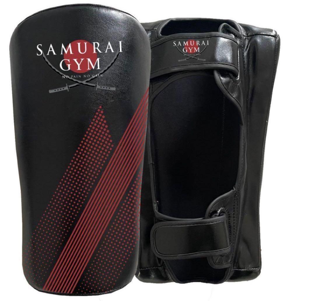 カーフキックミット ダブル左右利用できます