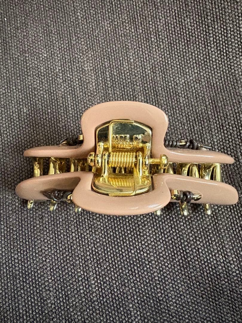 acca ベージュピンク　 ヘアクリップ　10cm