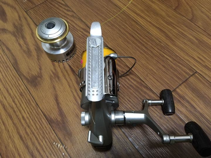 シマノBB-Xテクニウム8000ダブルハンドル