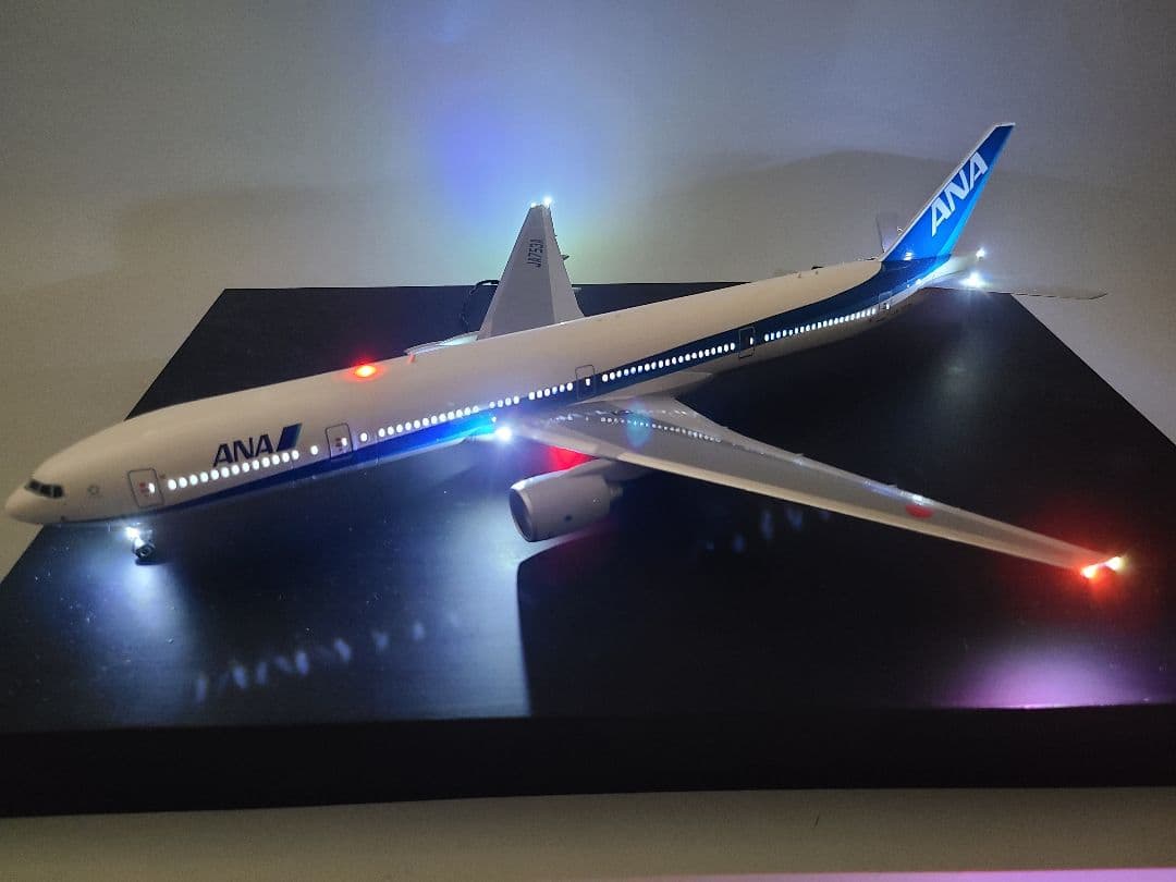 ANA BOEING 777-300 LED 仕様完成品