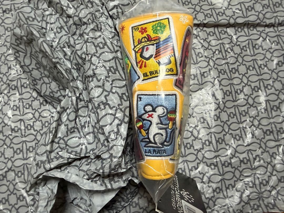 値下げ⭐️キャメロンスタンドバッグ サークルT ヘッドカバー＆パターカバーのセット