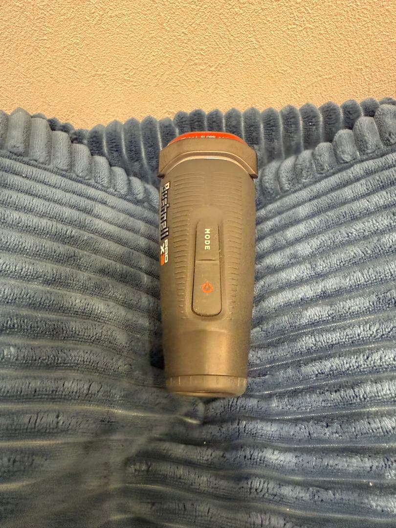 Bushnell Pro X 3 距離計　ブリーフィングケース、電池3個付き